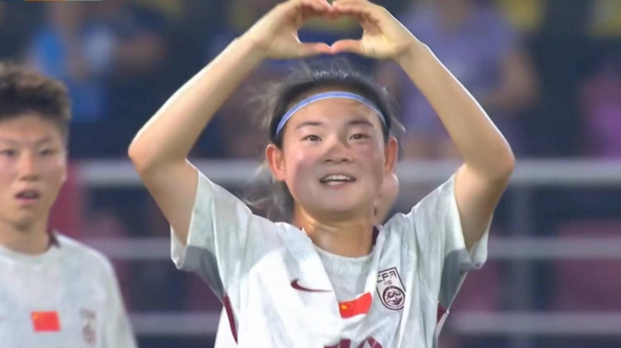 U20女足亚洲杯一夜两场1-0！中国女足全胜战绩，小组第1突围！越南女足保留