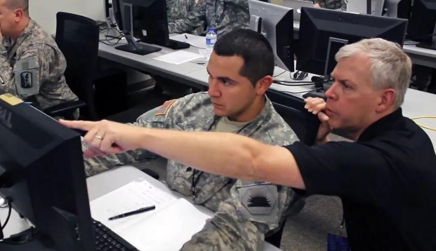 10多艘美舰封锁海峡入口，美军退役上将质问：中方派军舰护航怎么办？4月13日