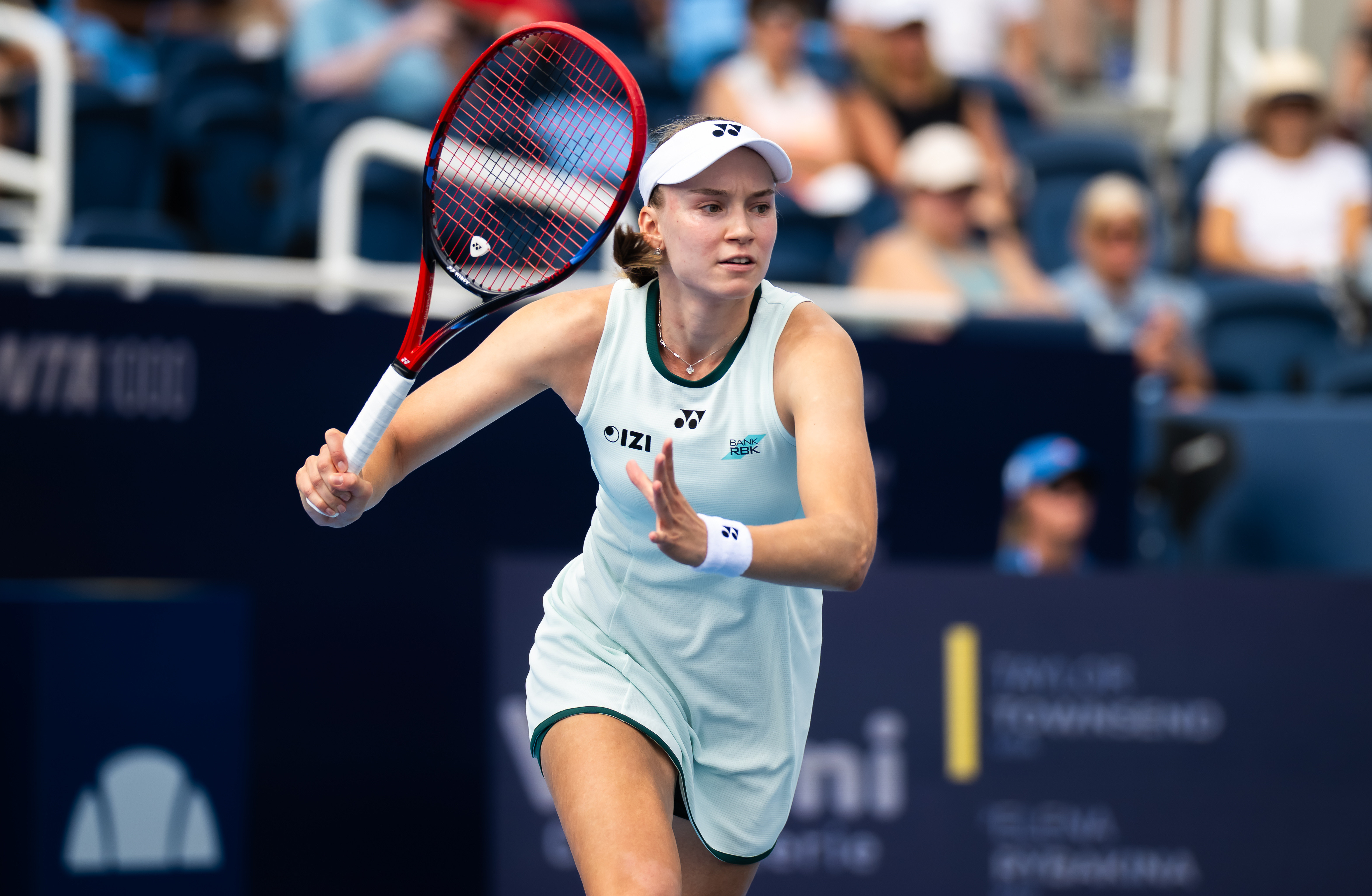 赛季第40胜✅WTA1000辛辛那提站第二轮，2号种子莱巴金娜以6-36-4击