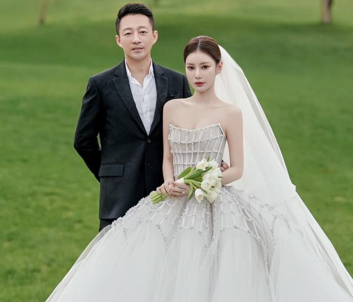 兰姐的日子好累啊… 这个媳妇刚开始感觉很单纯很善良，怎么生完孩子变的那么快，