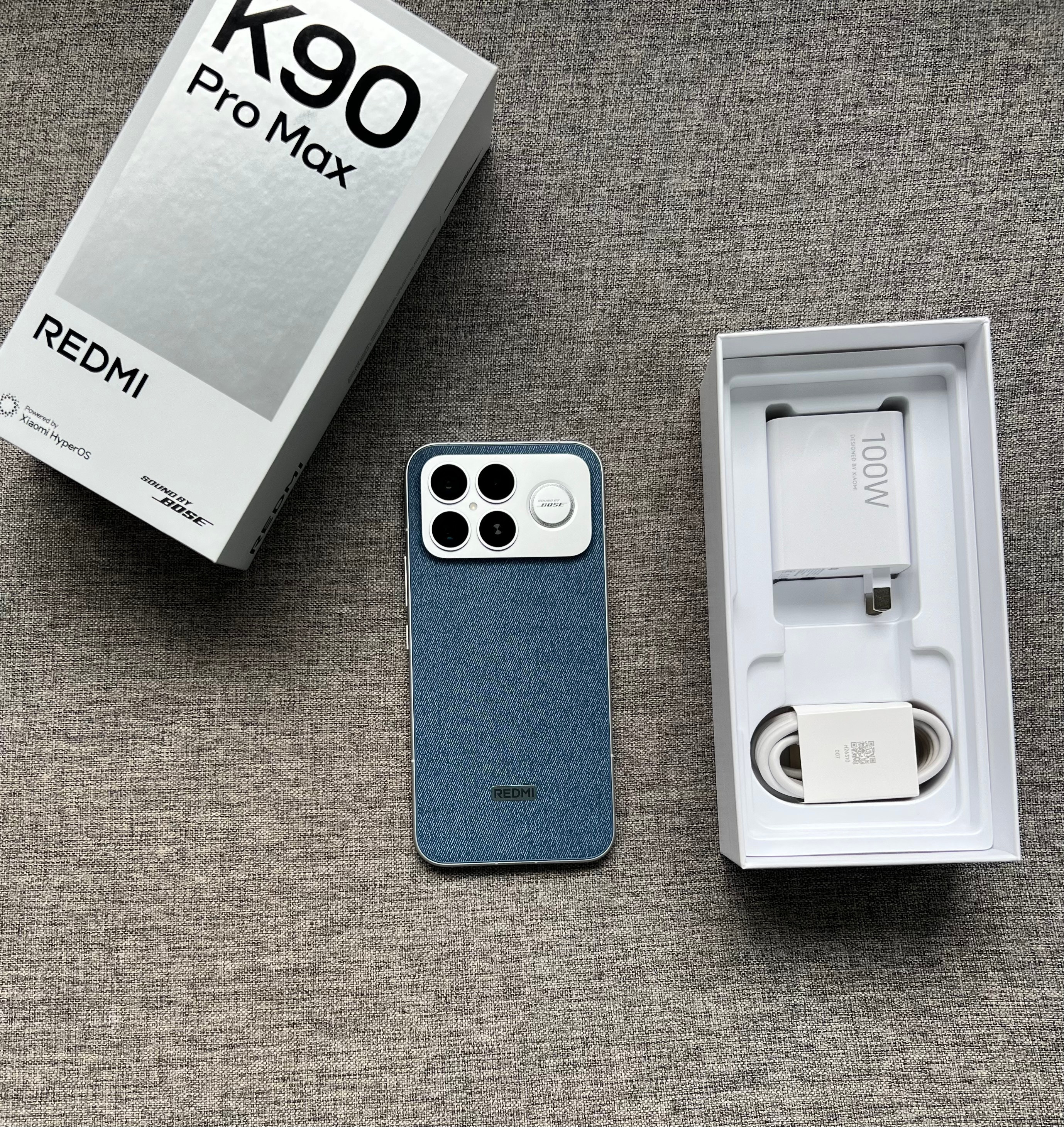 红米K90ProMax16+512G丹宁色仅使用半天，成色完美全套，带首