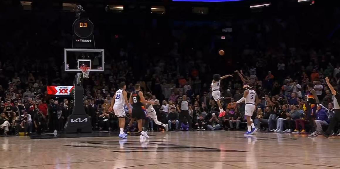 前25投铁了20次！但双加时最后1秒，太阳主帅奥特还是选择了相信杰伦格林！双