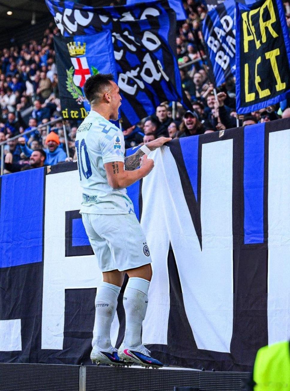 上半场比赛结束国米1:0领先乌迪内斯国际米兰热点现场乌迪内斯vs国际米兰大家觉