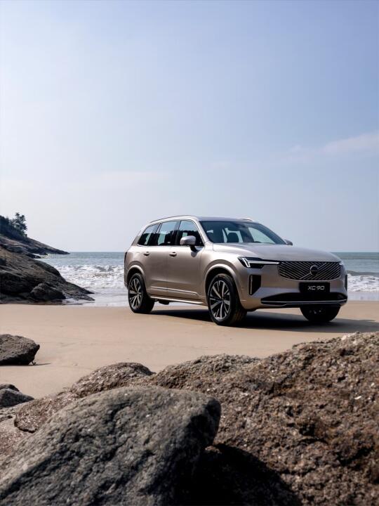 好看吗？新款沃尔沃XC90即将登陆