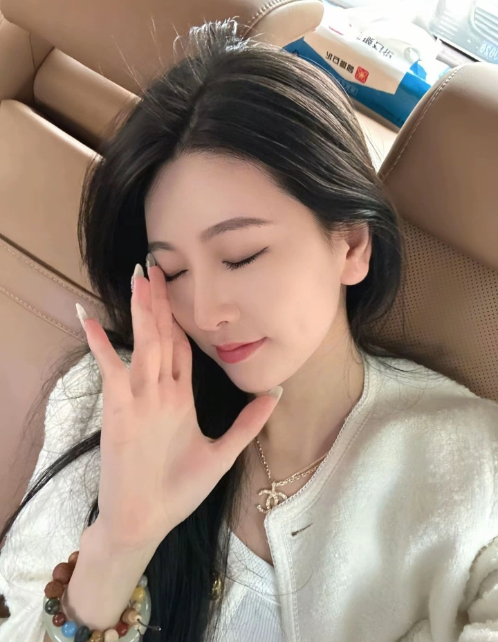 长江后浪推前浪，少妇胖点才时尚
