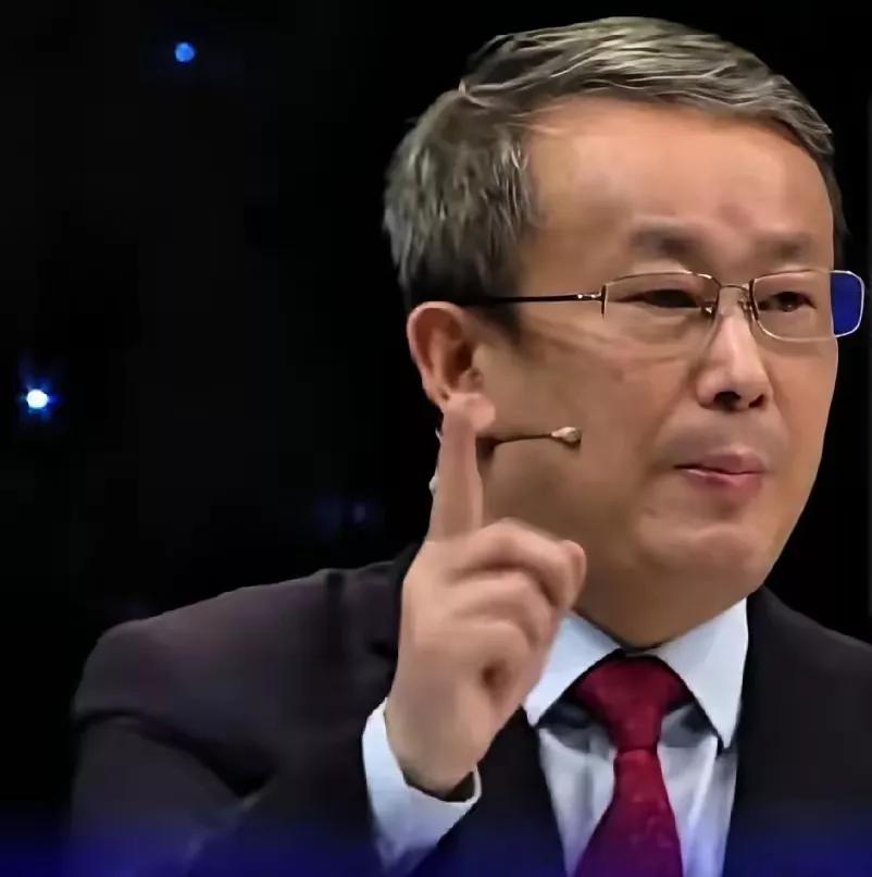 平时满嘴公义的大院长，一问到经费来源，立马成了哑巴。​这双标玩得，那是相当溜。