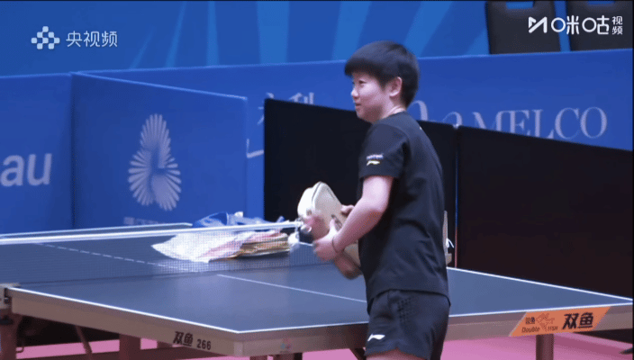 孙颖莎宝宝聊啥呢这么开心[大笑][大笑][大笑]第十五届全运会​​​