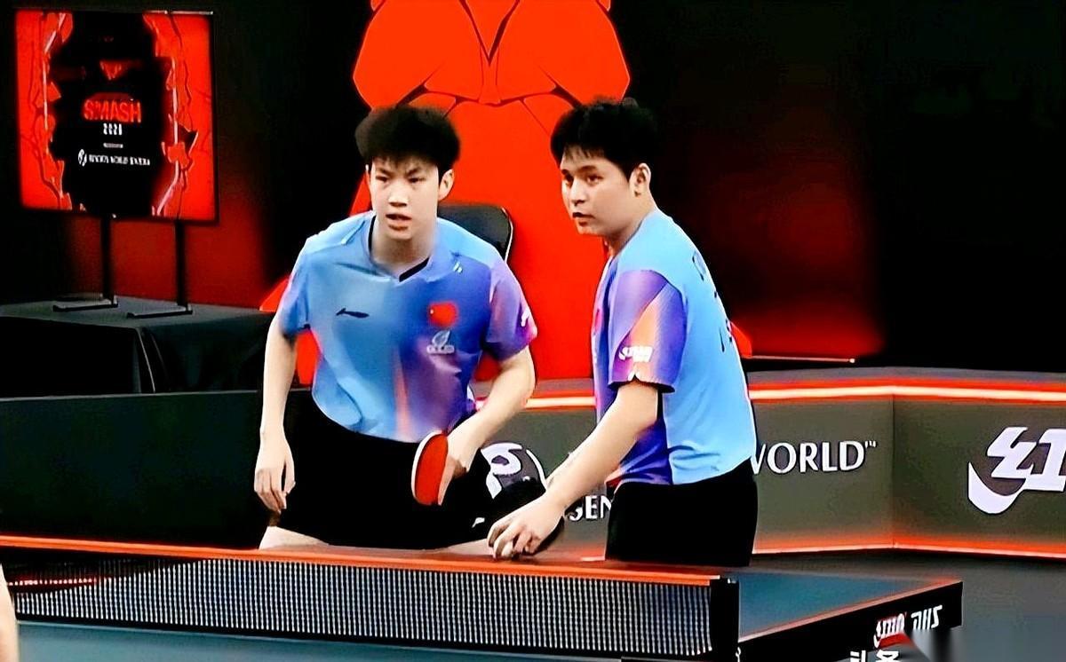 讲真，黄友政那连续三个失误的时候，我心脏都快停了。一天之内，单打、混双，被人剃