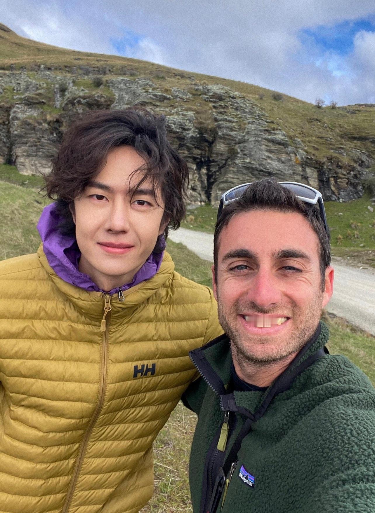 王一博就是硬帅硬帅的那种