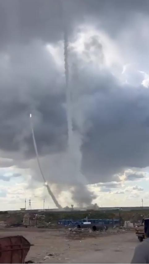 短短48秒内，11枚爱国者导弹（每枚造价在200万至400万美元之间，即使按最低