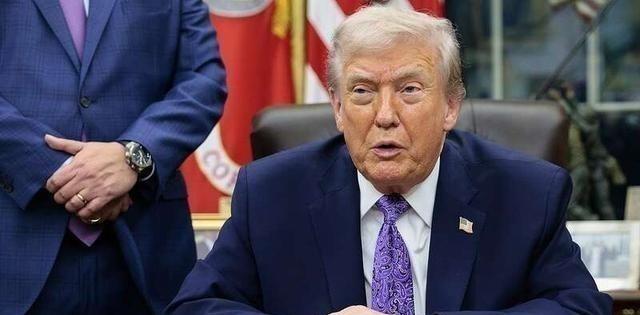 美国总统特朗普，这一查还真是吓一跳：他不仅成了美国历史上头一个身家十亿美元的总统