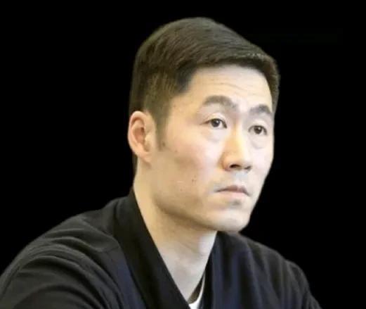 王励勤和马琳都知道……洛杉矶奥运会女乒一、二单人选，从目前看，小将还没有大赛稳