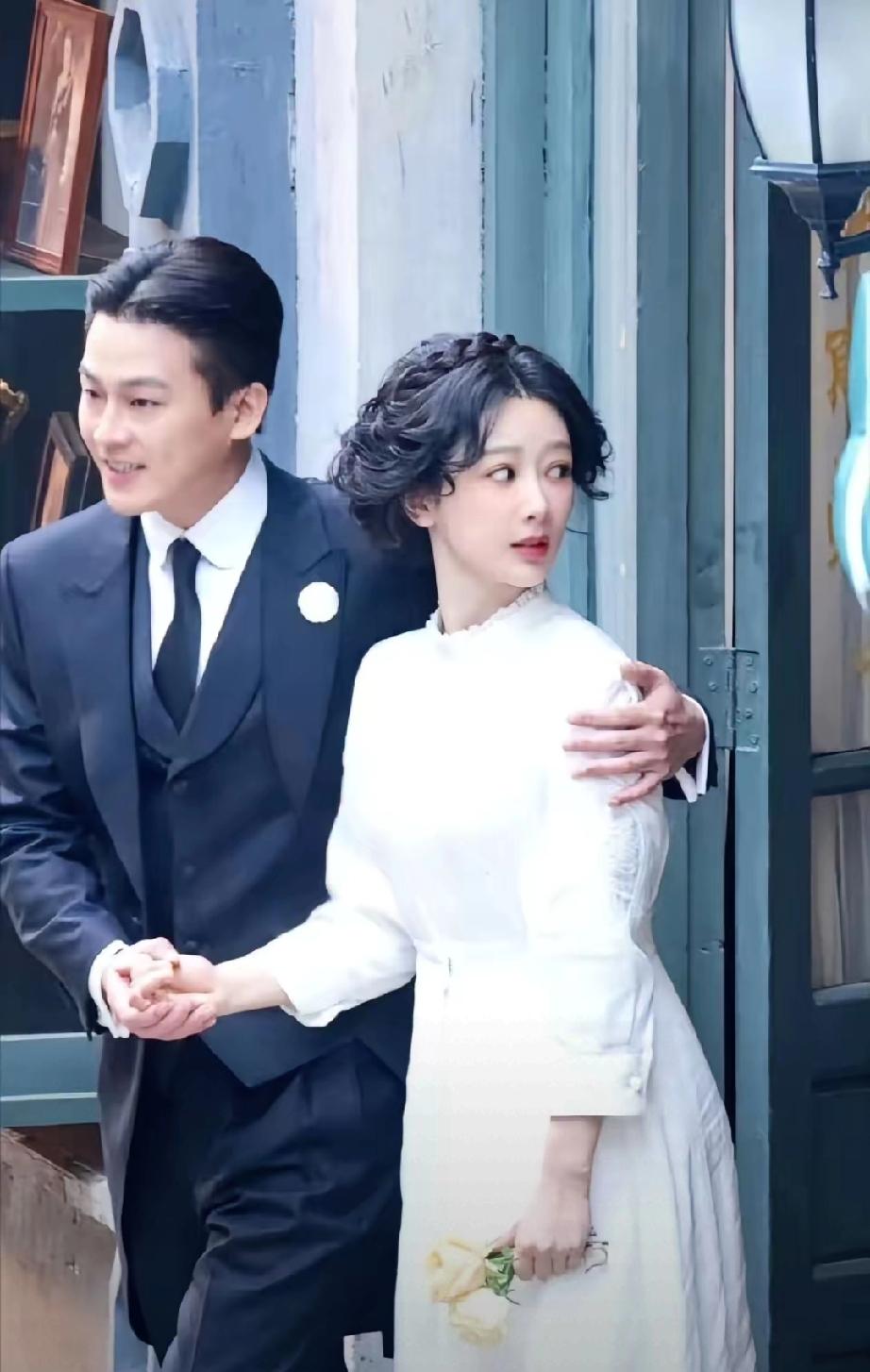 离谱！34岁杨紫演14岁董竹君，造型一比一还原，年龄却笑翻网友杨紫