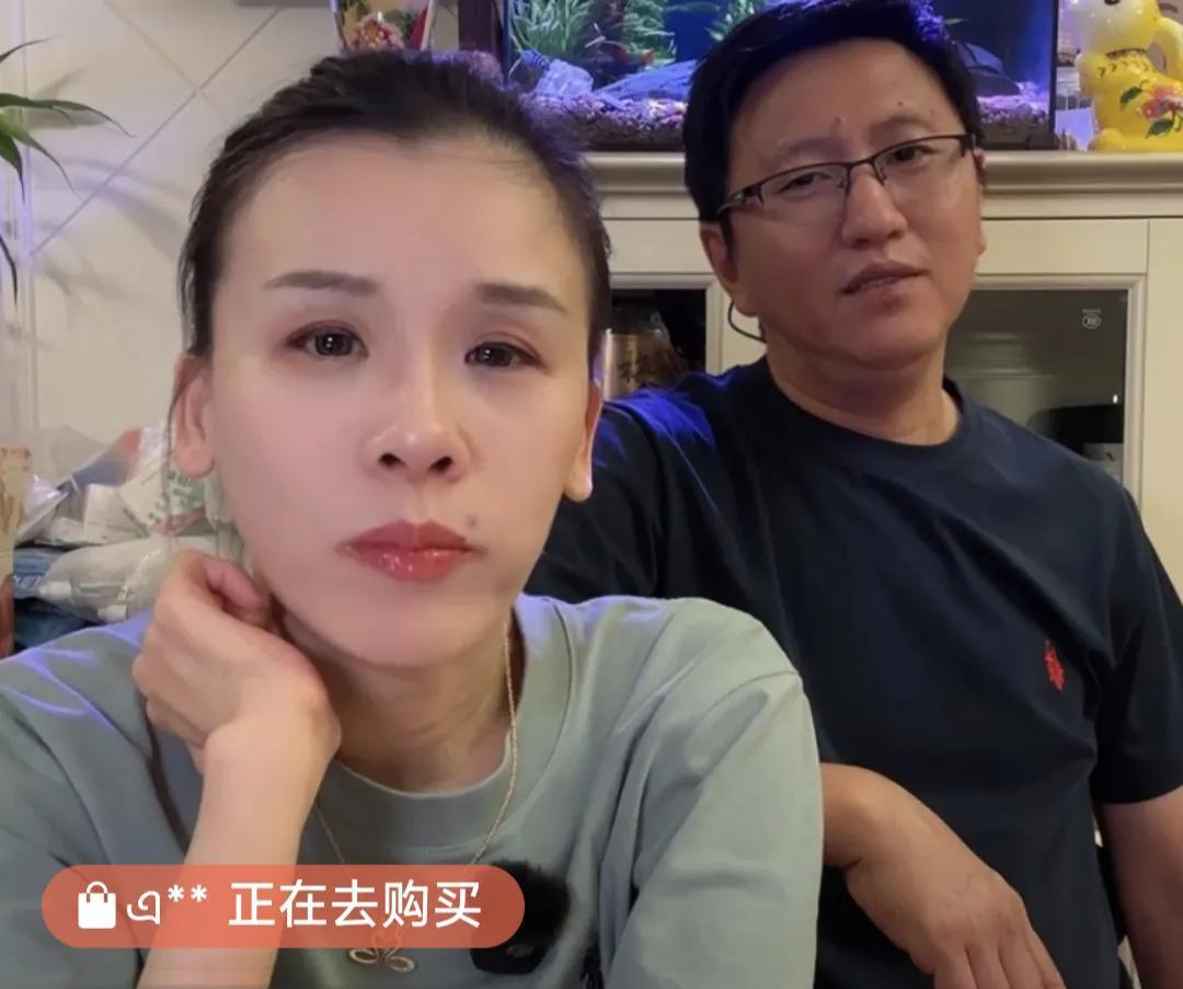 桑兰23点直播间夸老公，妈妈临终嘱托：“就交给你了！”这句肺腑之言，瞬间让直
