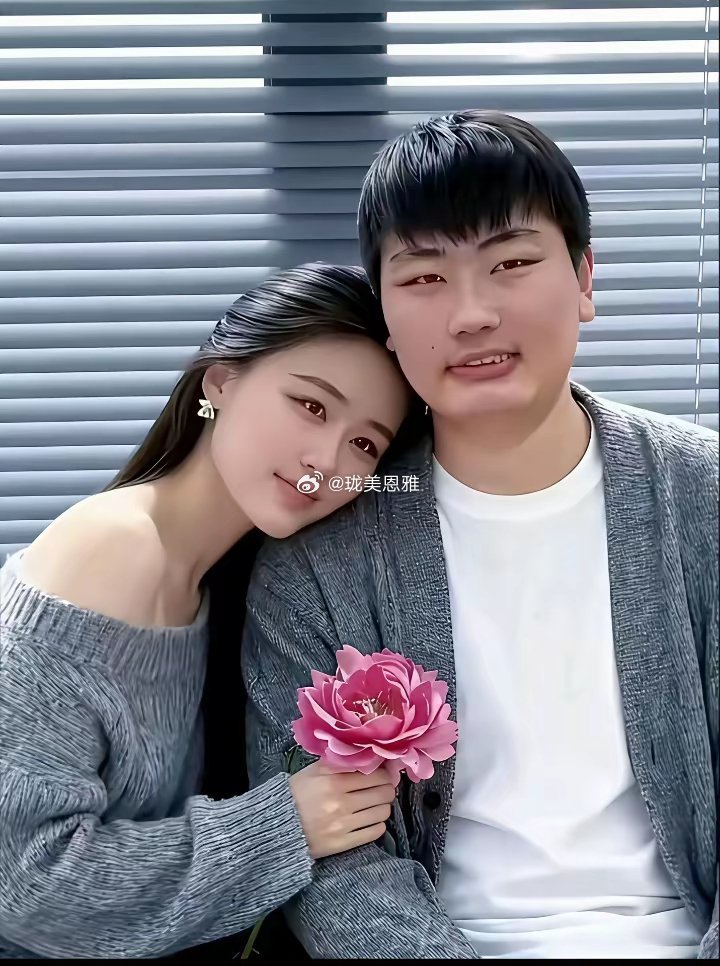 朱之文的大公子，二婚，只要有钱，一样很吃香！