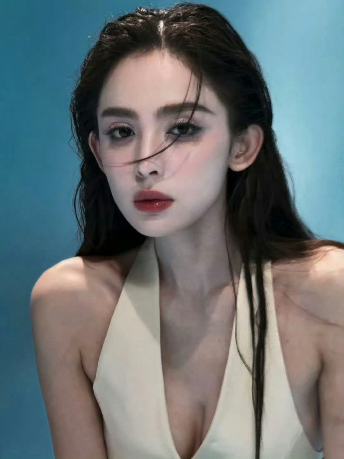 娜扎🤍​​​