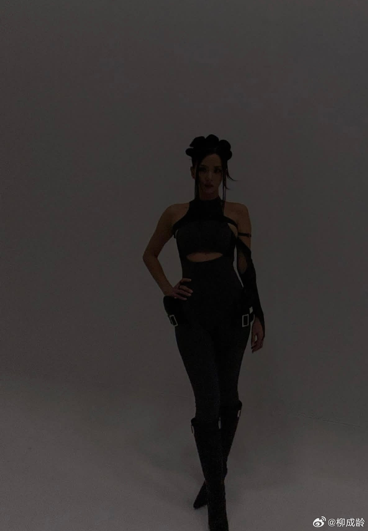 金智秀（Jisoo）水滴中的可爱