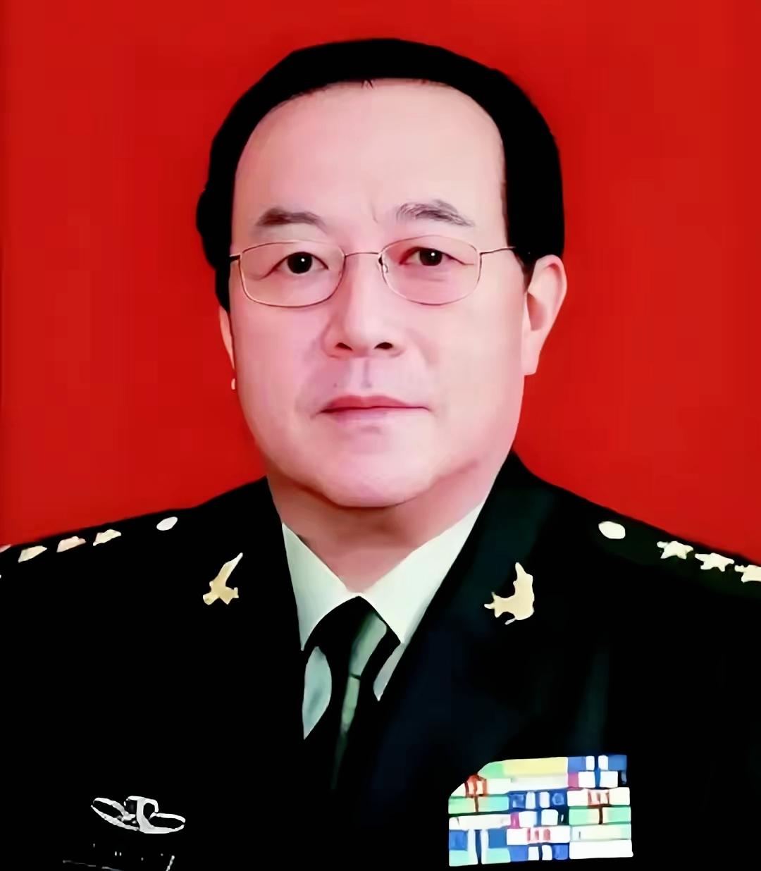 李新良将军走了，但他的事迹永远留在我们心中。他1936年生于山东莱阳普通农家，父