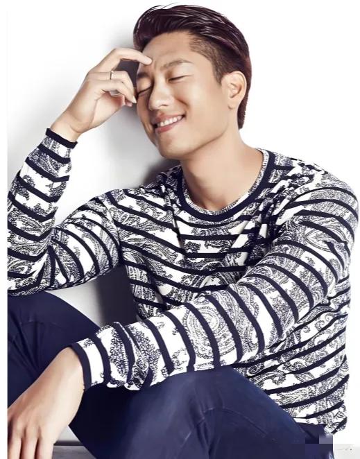 姚晨又离婚了！她的第一前夫哥，也是史上最惨前夫哥-凌潇肃，又被扯出来了。姚晨离