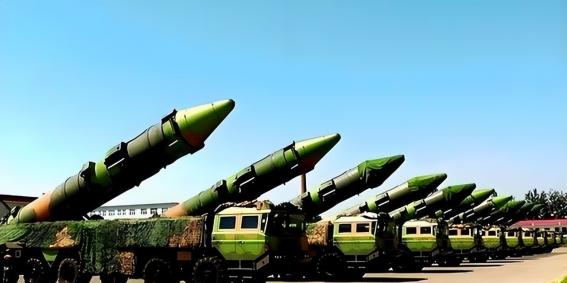 被美国忽悠了？中国这两年造完航母才发现不对劲——原来，自己的无人机、太空武器、超