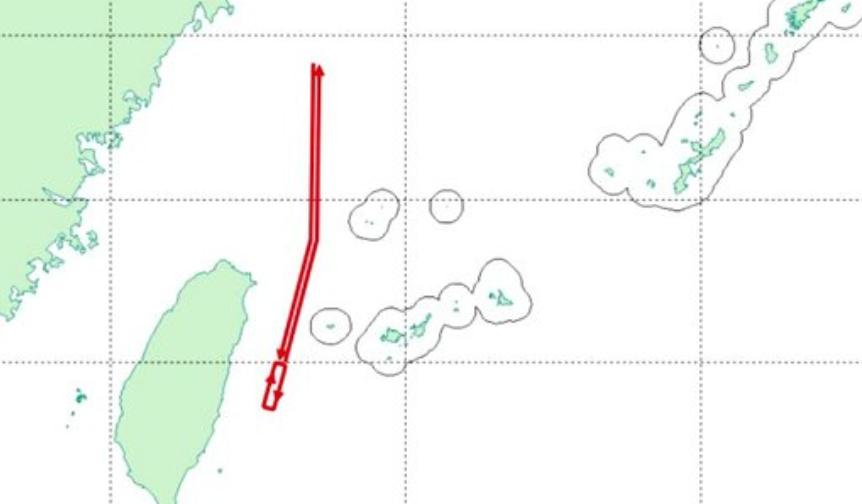 【解放军无人机穿越与那国岛附近海域，日本战机紧急升空】11月17日，日本自卫