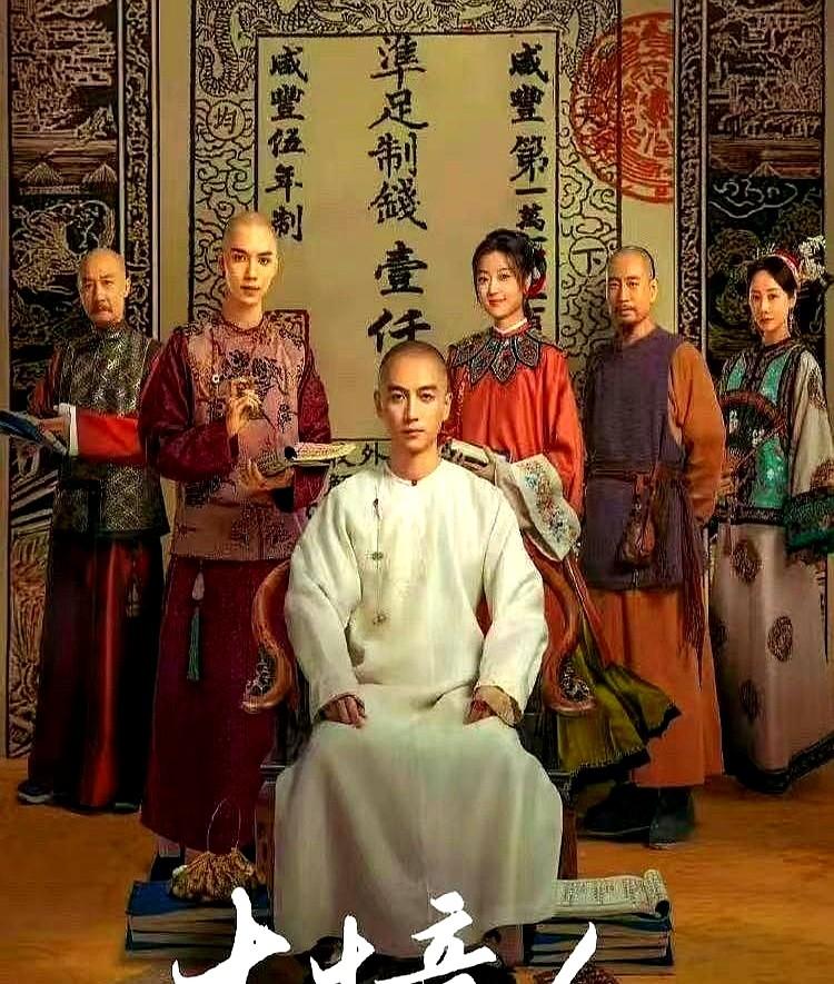 现在全网最懵的估计是蒋欣了吧陈晓为了新剧把自己饿到脱相，观众们都跑去他那儿喊