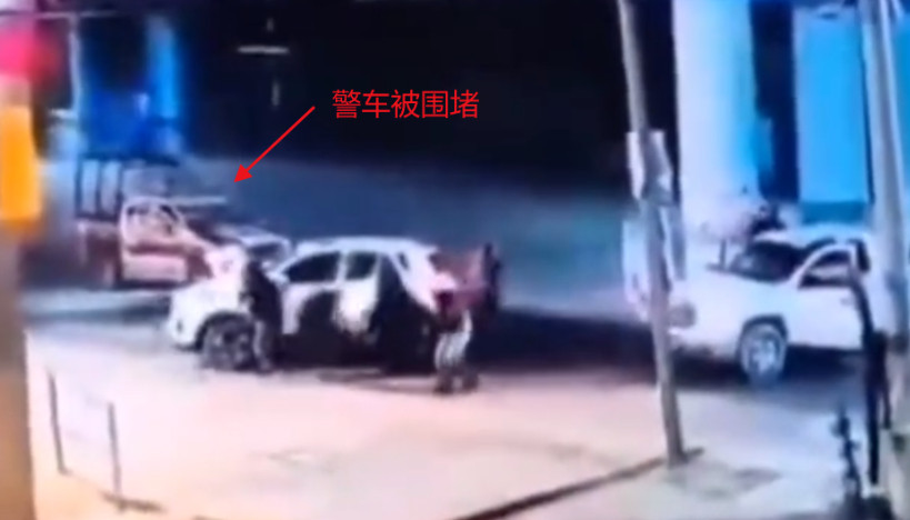 11月2日，在墨西哥普埃布拉州一个名叫圣萨尔瓦多·惠斯科洛特拉的小镇上，发生了一