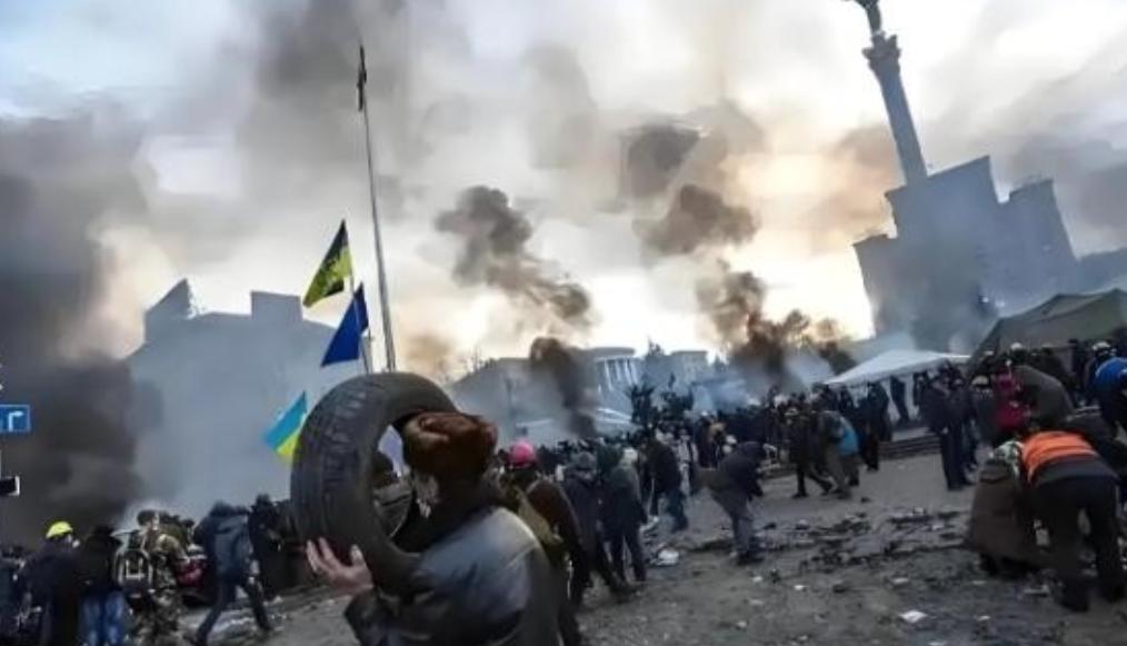 战争真打起来，啥才是能保命的硬通货？俄乌战场的血泪真相，一眼戳穿！最值钱的，