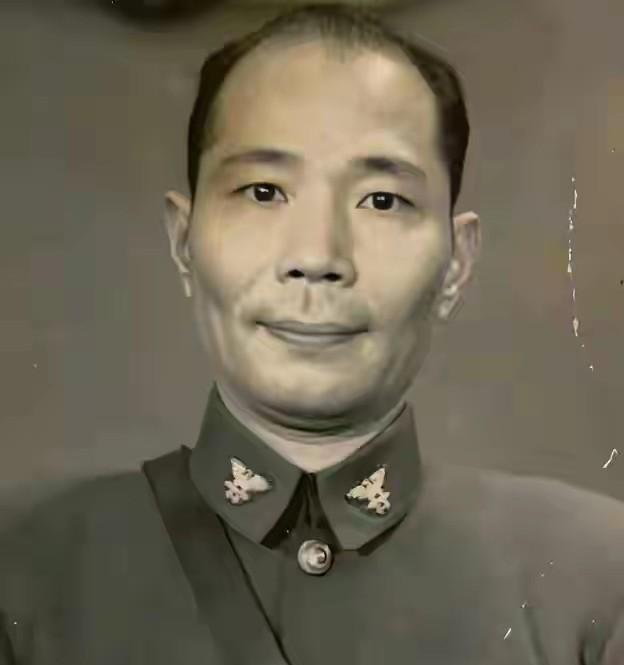 1954年最清醒的国军上将！蒋介石破例留任他果断拒绝，继任者44天离奇暴亡1