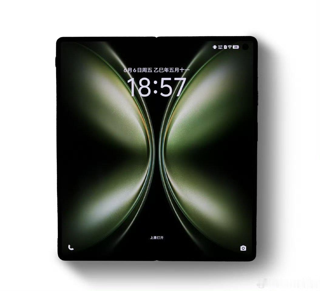 【vivoXFold5折叠屏手机正面照公布：内外都是LTPO8T】vivo