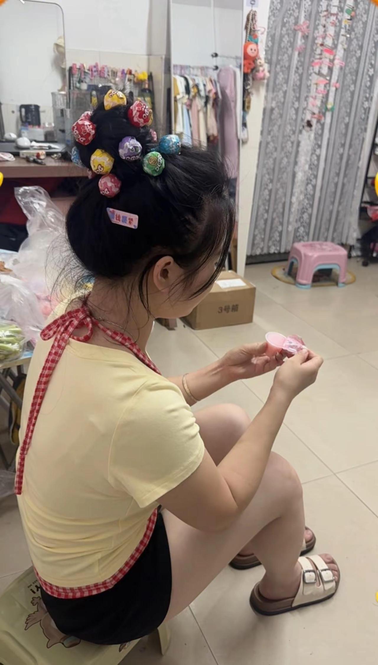 谁说不是小孩就不能吃糖啦？