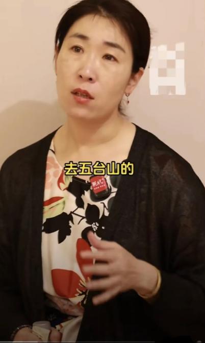 唐先生真的低估了朱女士。他以为朱女士不过是个好掌控的家庭主妇，没想到她是复旦大学