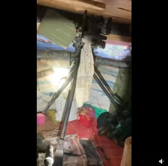 由于泰国军队火力，打击能力太猛，确实导致一些的柬埔寨军队士兵主动放弃了阵地，放弃