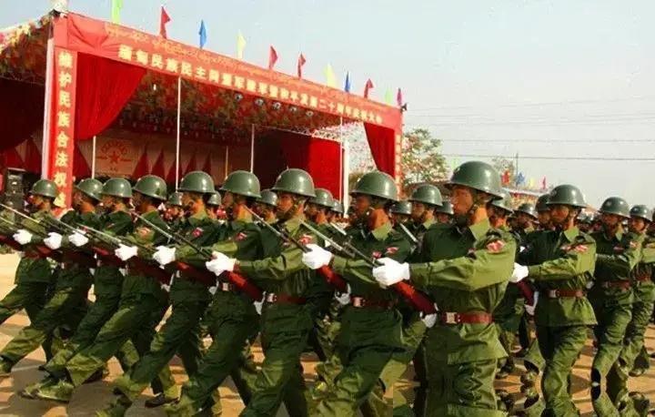 果敢四大家族之所以轰然倒塌，其电诈产业之所以被迅速铲除，除了国家强大、不遗余力地