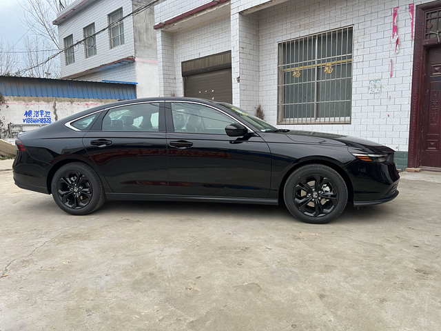 提车已经快一年了当时的话分期优惠7万还是7万5来着，全款优惠5万多，我是全款提