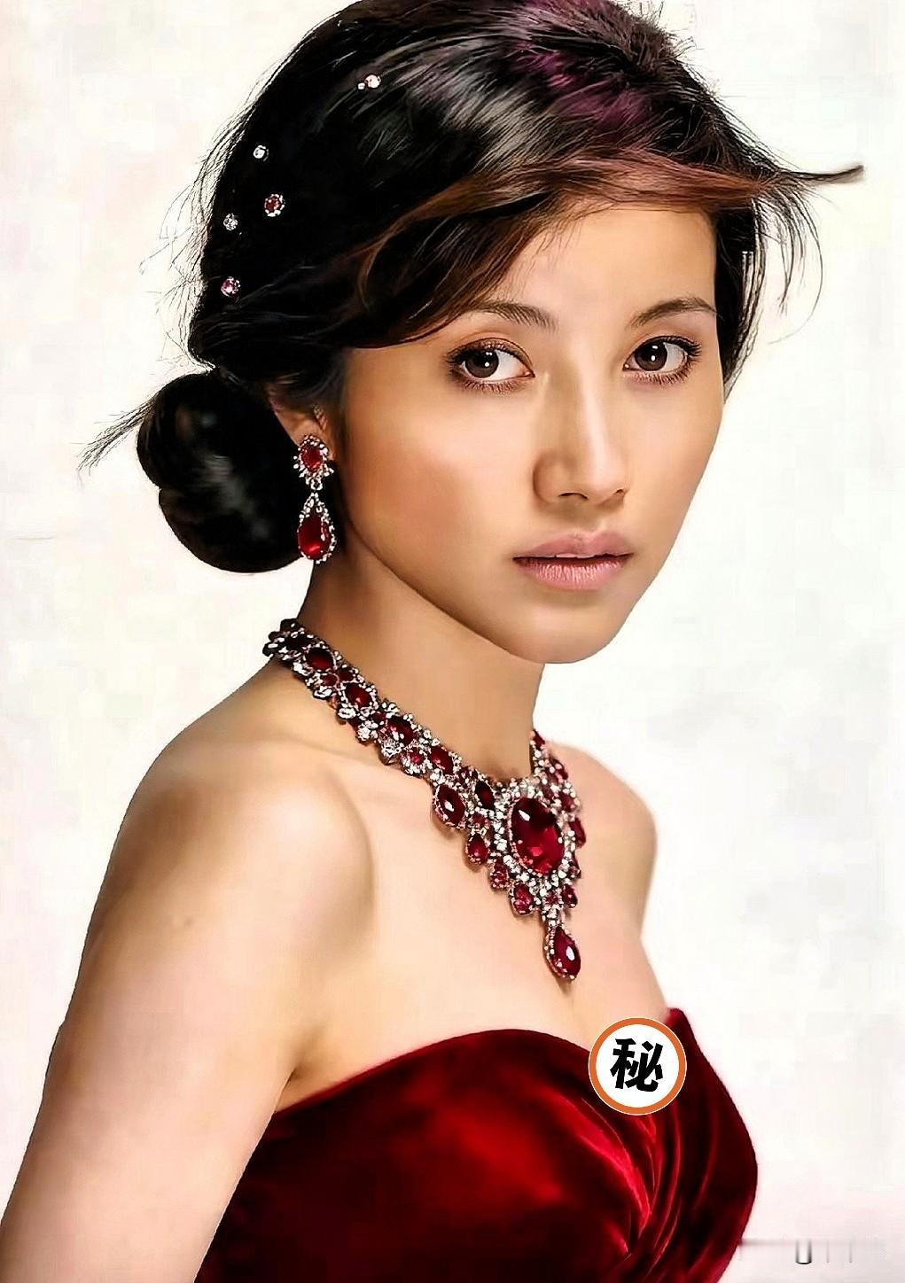 颜丙燕简直是人间清醒！不是因为她演技好也不是因为她有个小男友而是因为她公