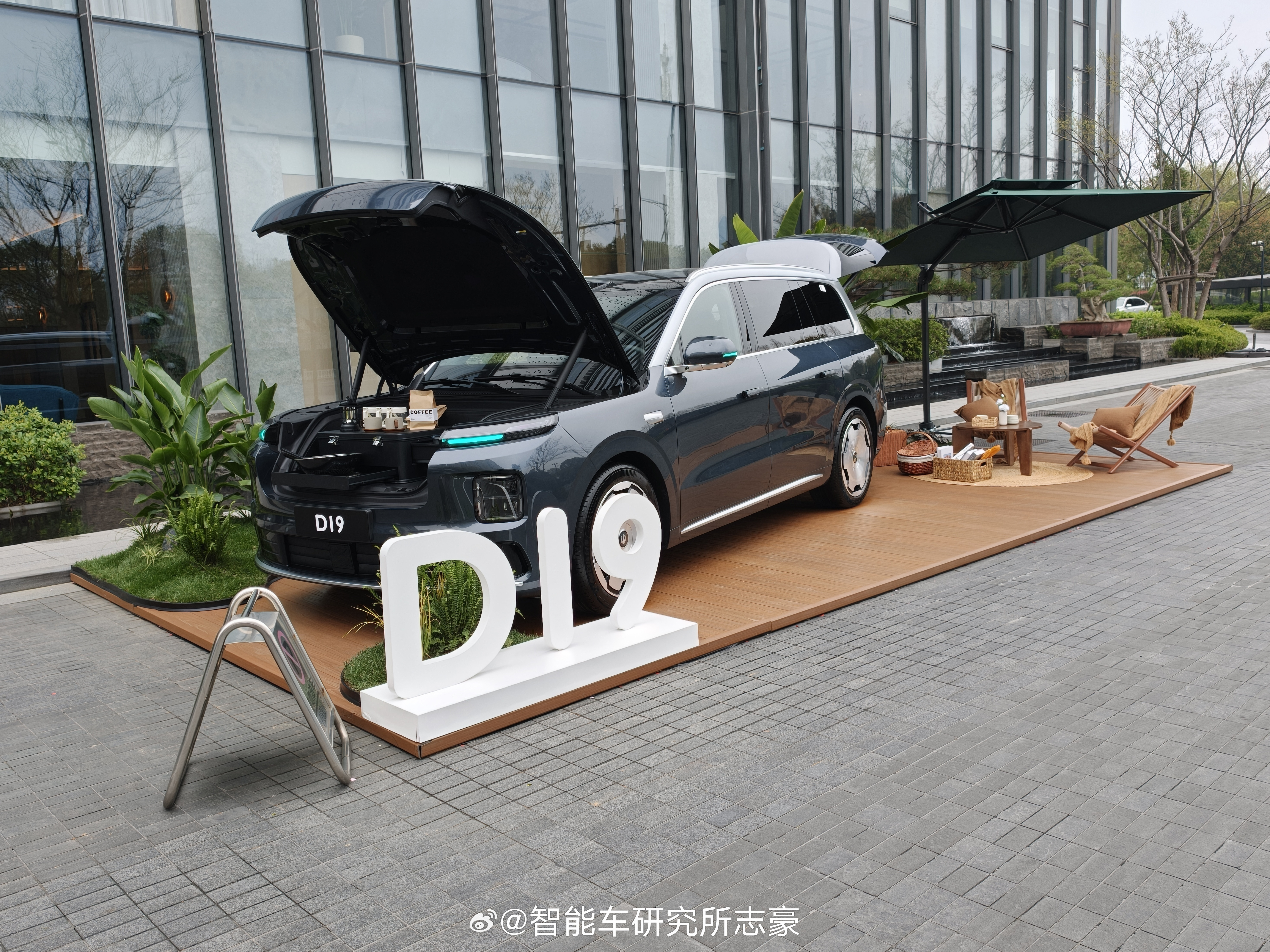 明儿试它，可能是最便宜最亲民的9系列。大家对零跑D19哪方面感受感兴趣的？