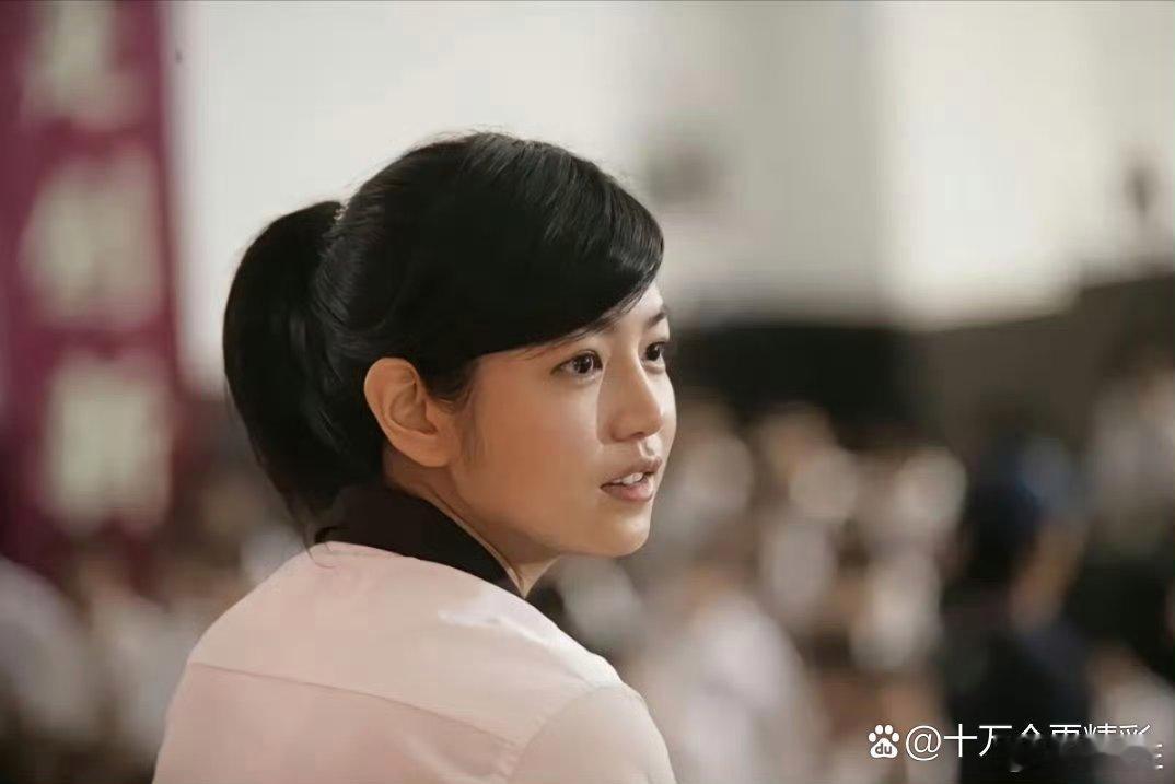 原来那些年是陈妍希29岁时拍的，也就是说18岁李雾眼中的姐姐就是这个样子