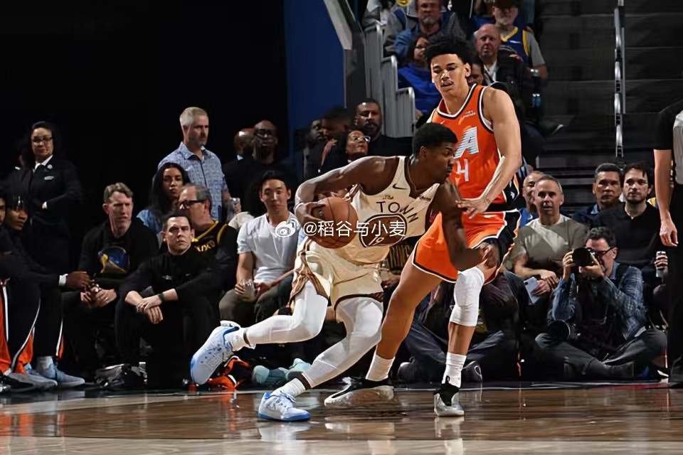 之前效力于火箭的小内特-威廉姆斯，去年夏天在夏季联赛中表现一塌糊涂，然后夏季联赛