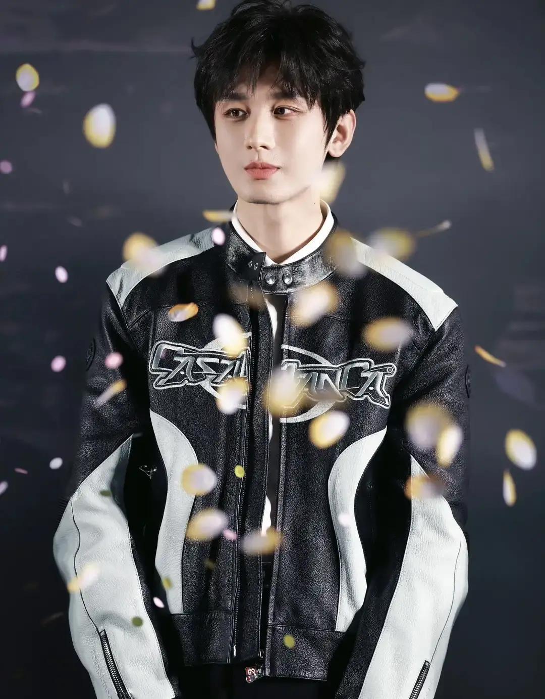 中国人不爱看悲剧？8.9分爆款打了所有人的脸。《长安二十四计》两周破8亿，