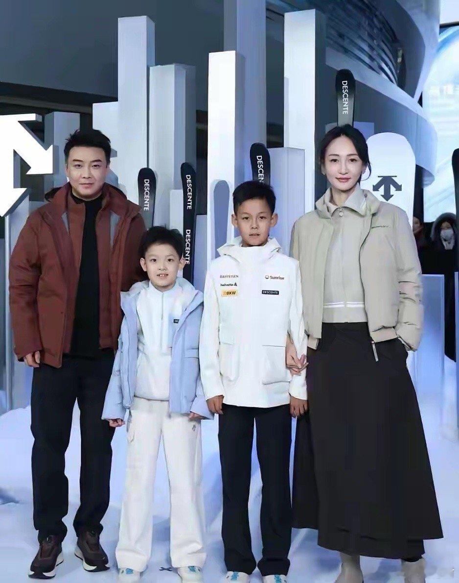 她当年择偶第一条：必须高。最后嫁的人，一条都不符合。闫博雅，总政歌舞团的舞蹈演员