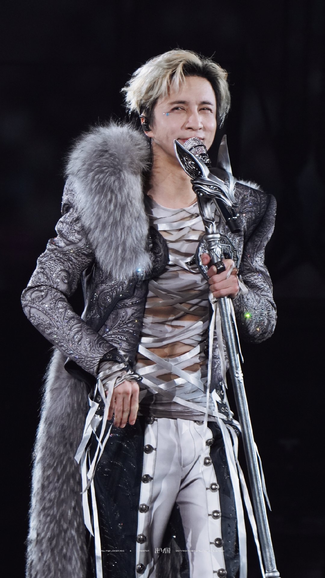 狐狸🦊还是猫咪🐱大连𝟮𝟬𝟮𝟲𝟬𝟵𝟮𝟲#薛之谦万兽之王巡回演唱会#​