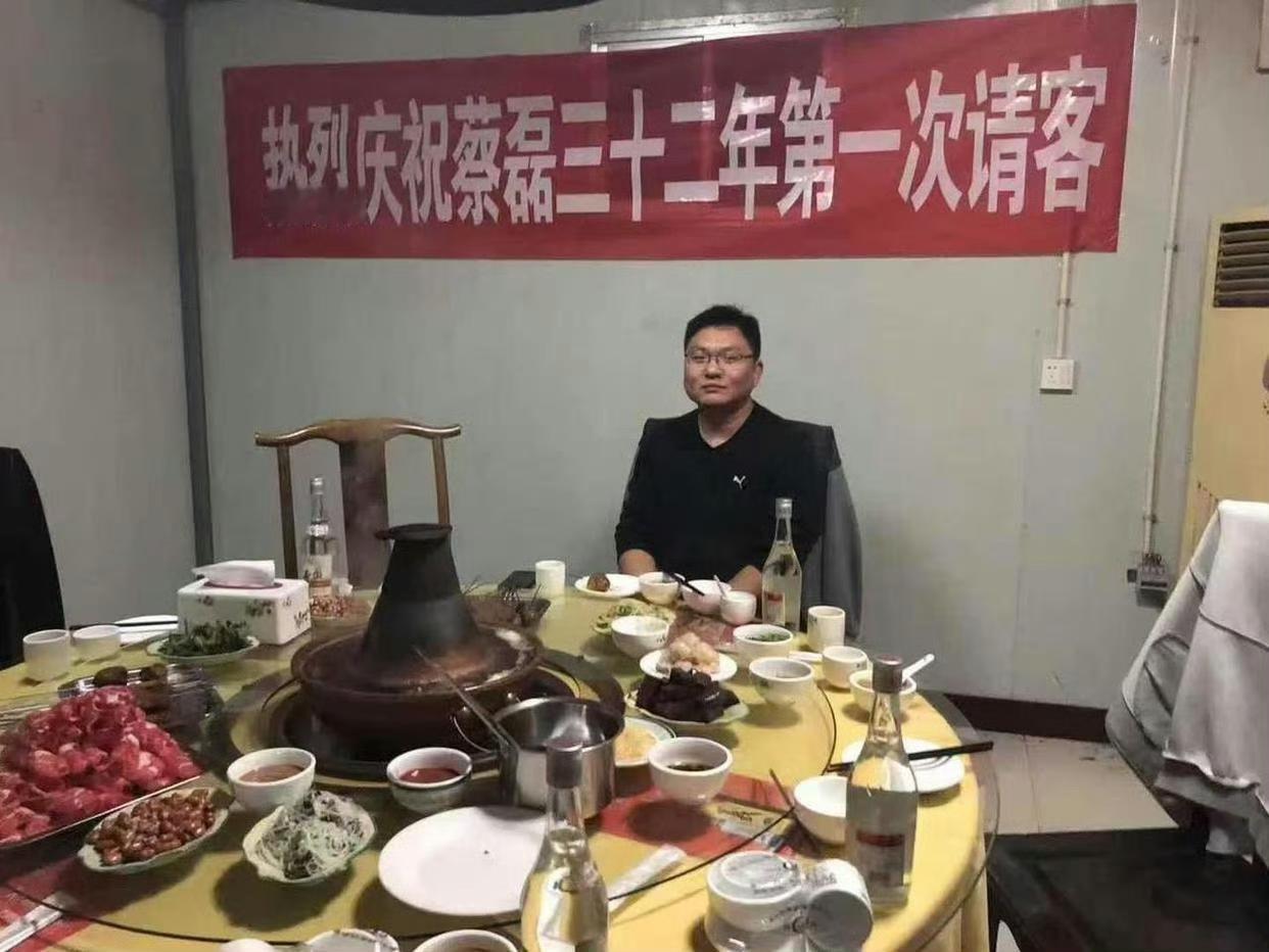 这兄弟，今年可是32岁吗？
