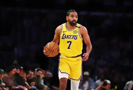 湖人旧将文森特终于说出了大实话！就在今天，老鹰后卫文森特接受媒体采访时，毫