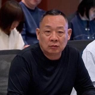 于东来说的这句话，真的太扎心了！他说：胖东来员工拿着高工资，时间久了容易产生