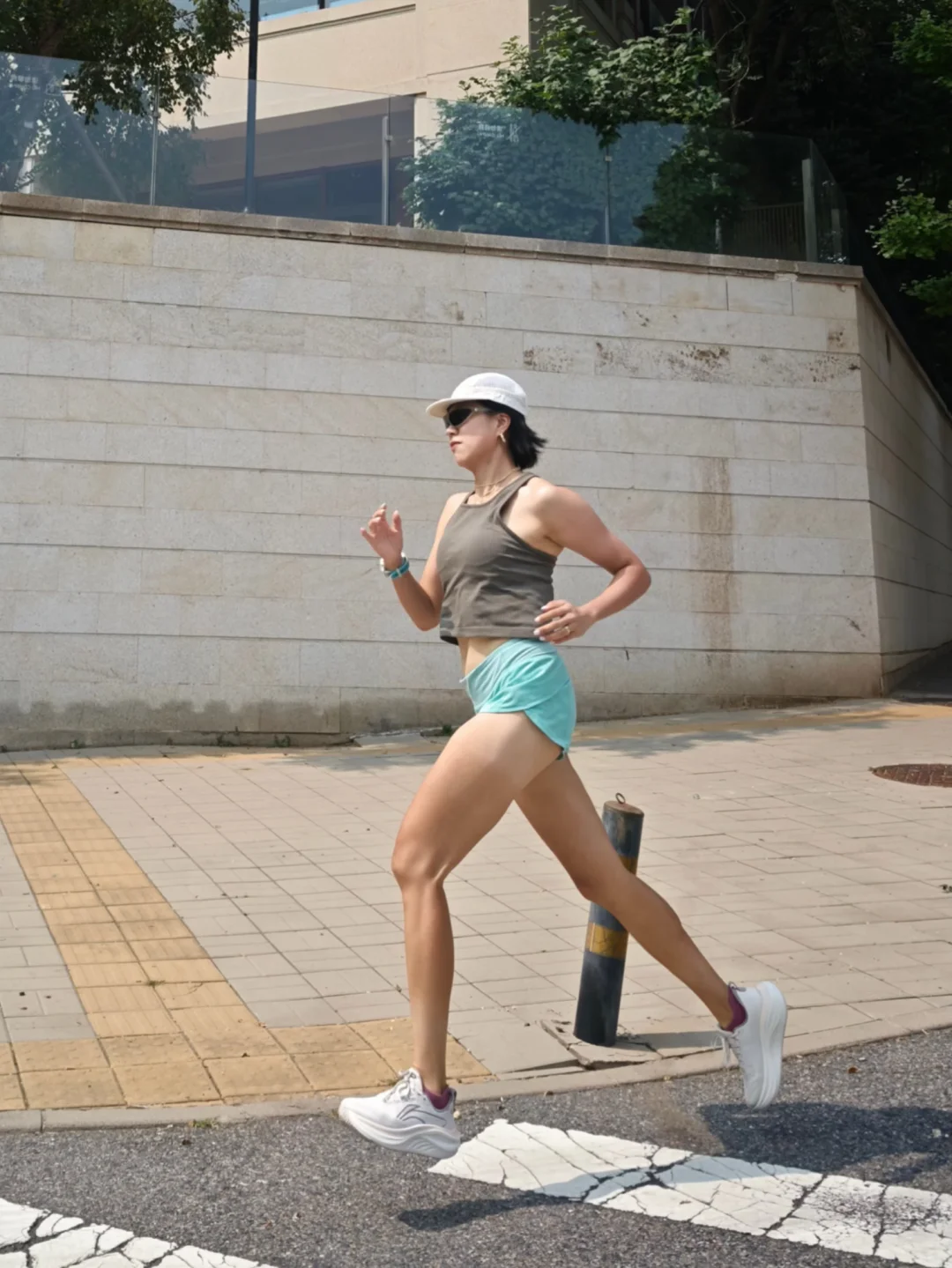 别遭罪好吗？大体重减脂跑步请选对无伤跑鞋！
