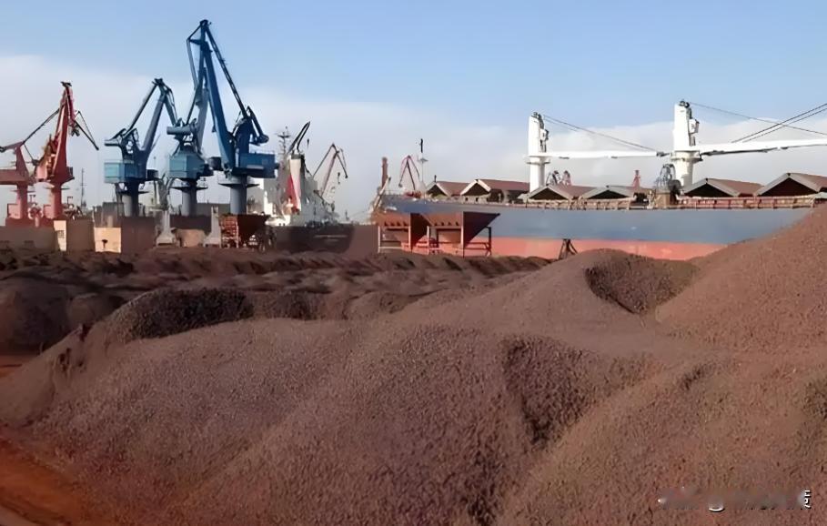 放眼全世界，老天真正赏饭吃的估计就俩地方：第一就是澳大利亚的铁矿，严格来说，那地