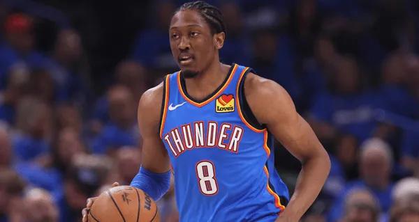 RealGM：杰伦-威廉姆斯因右腿筋拉伤将无限期休战。雷霆的日子也不好过，内线