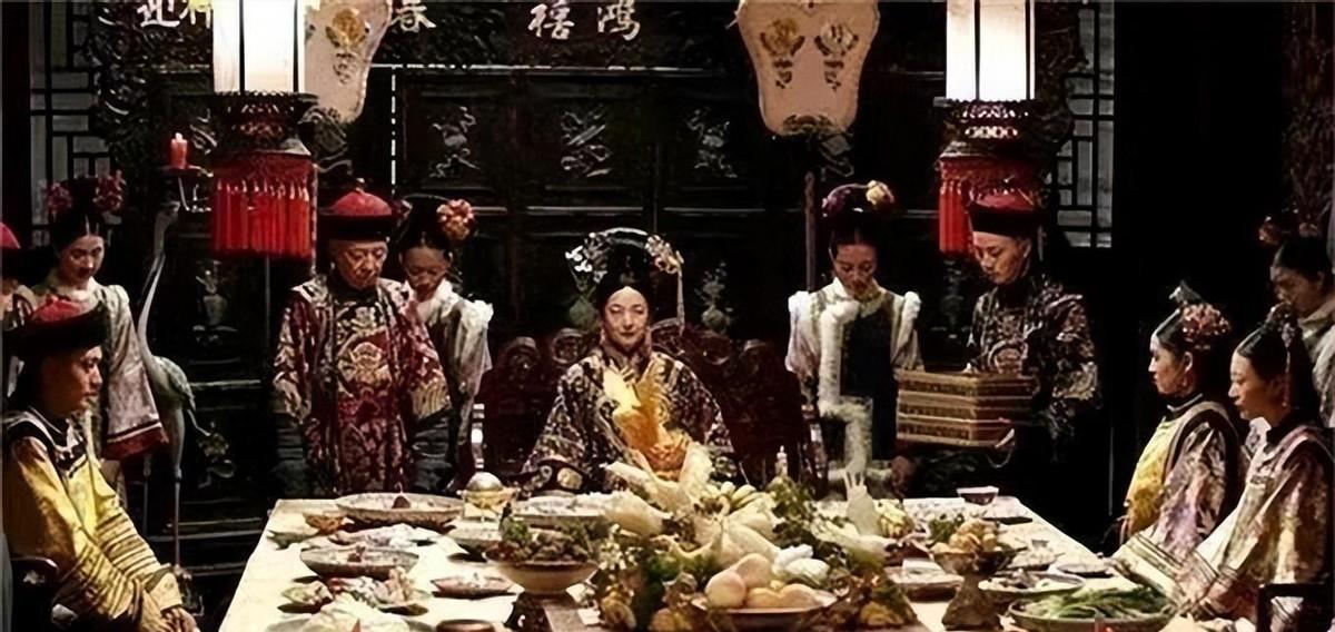 守寡多年的慈禧晚年真的怀孕了吗？是通过什么方式检查出这一消息的呢1873年深秋