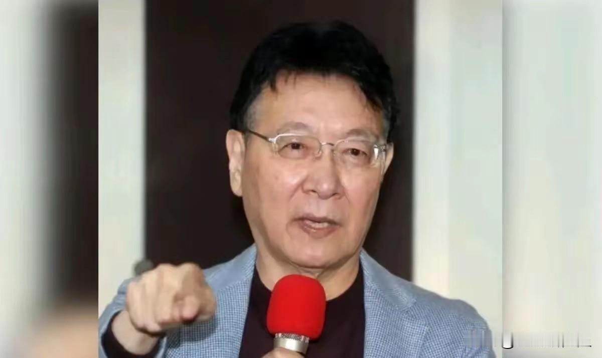 中广前董事长赵少康今（19日）在脸书发文表示，卓荣泰四次不附署、不执行，7个立院